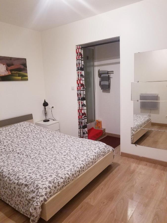 Copropriete Les Iris Lägenhet Saint-Etienne  Exteriör bild